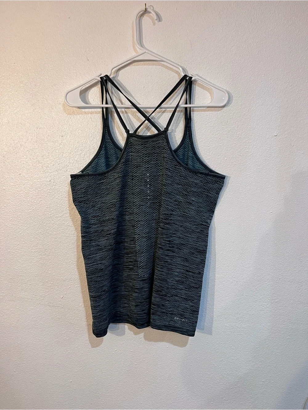 Nike Dri-FIT Seamless Knit Strappy Tank Top Dark Grey Heather Women's Size Large